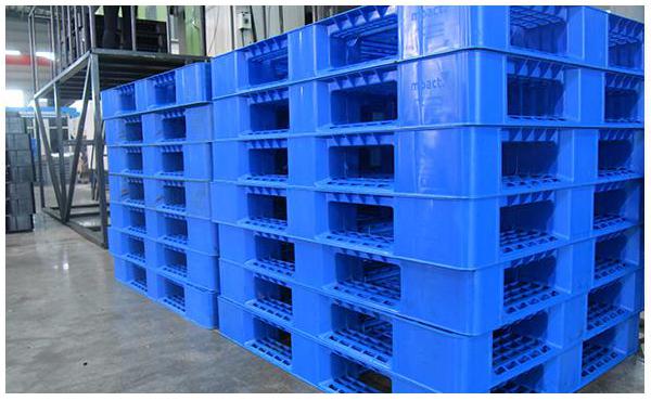 Insert Molding for Large Plastic Parts