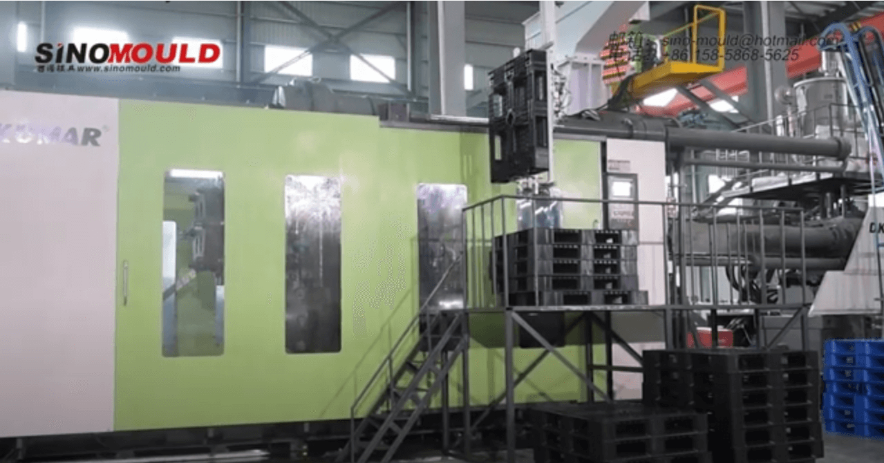 Plastic Pallet Production & Delivery